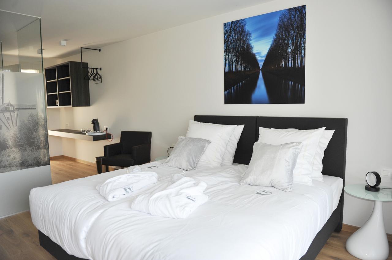 ブルージュ Huyze Fox Bed & Breakfast エクステリア 写真